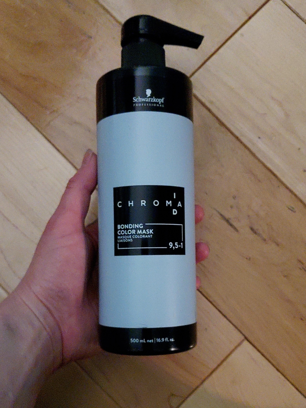 CHROMA ID Bonding Color Mask - By Schwarzkopf